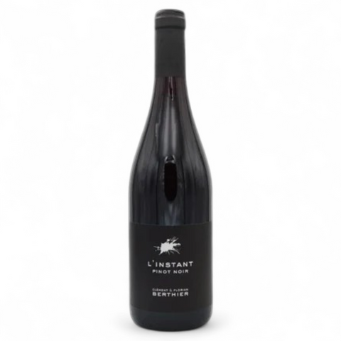 Bouteille de vin L'instant Pinot Noir 2024 du domaine Vignobles Berthier
